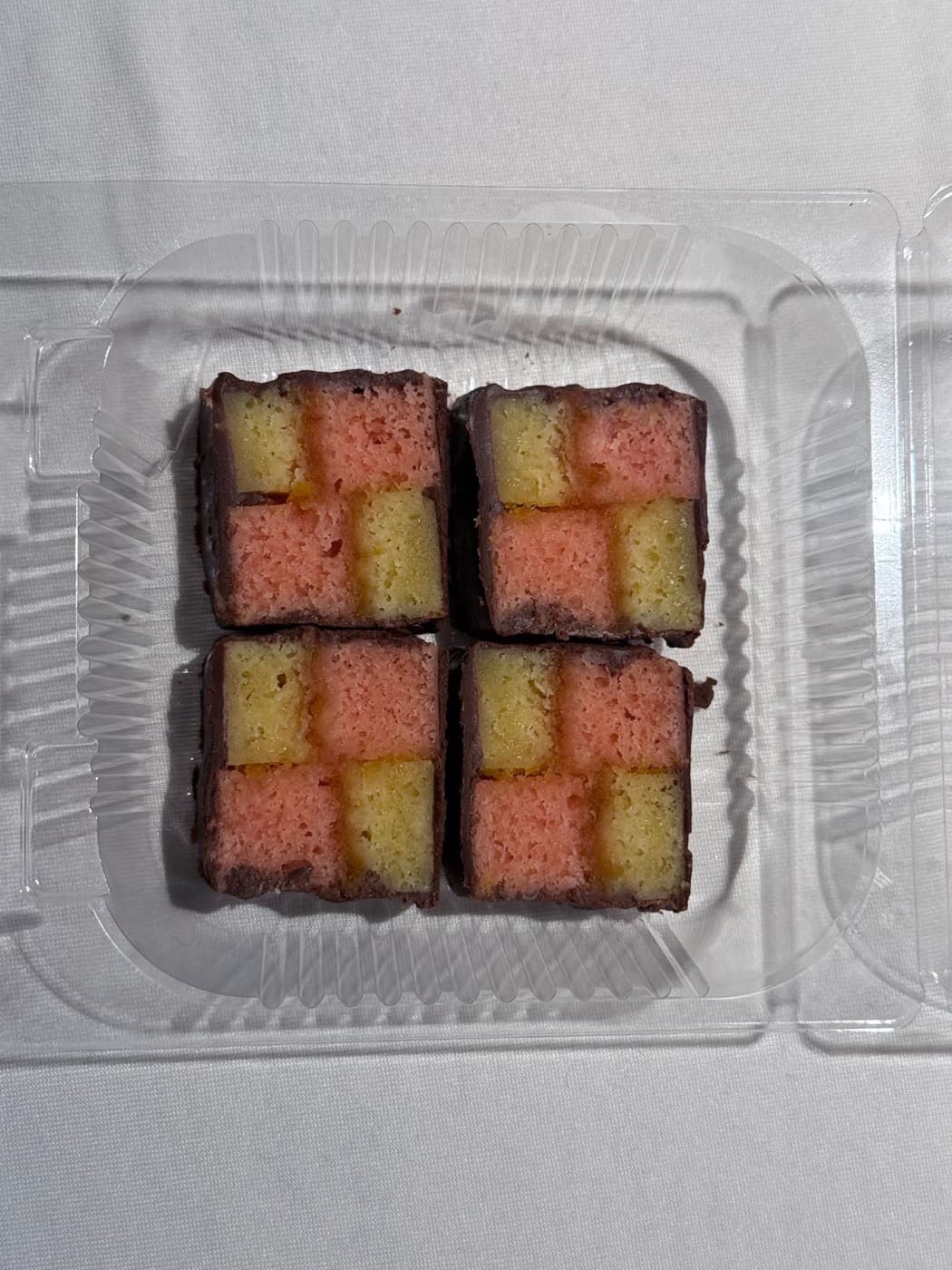Battenberg cake - Layalee Eid 8