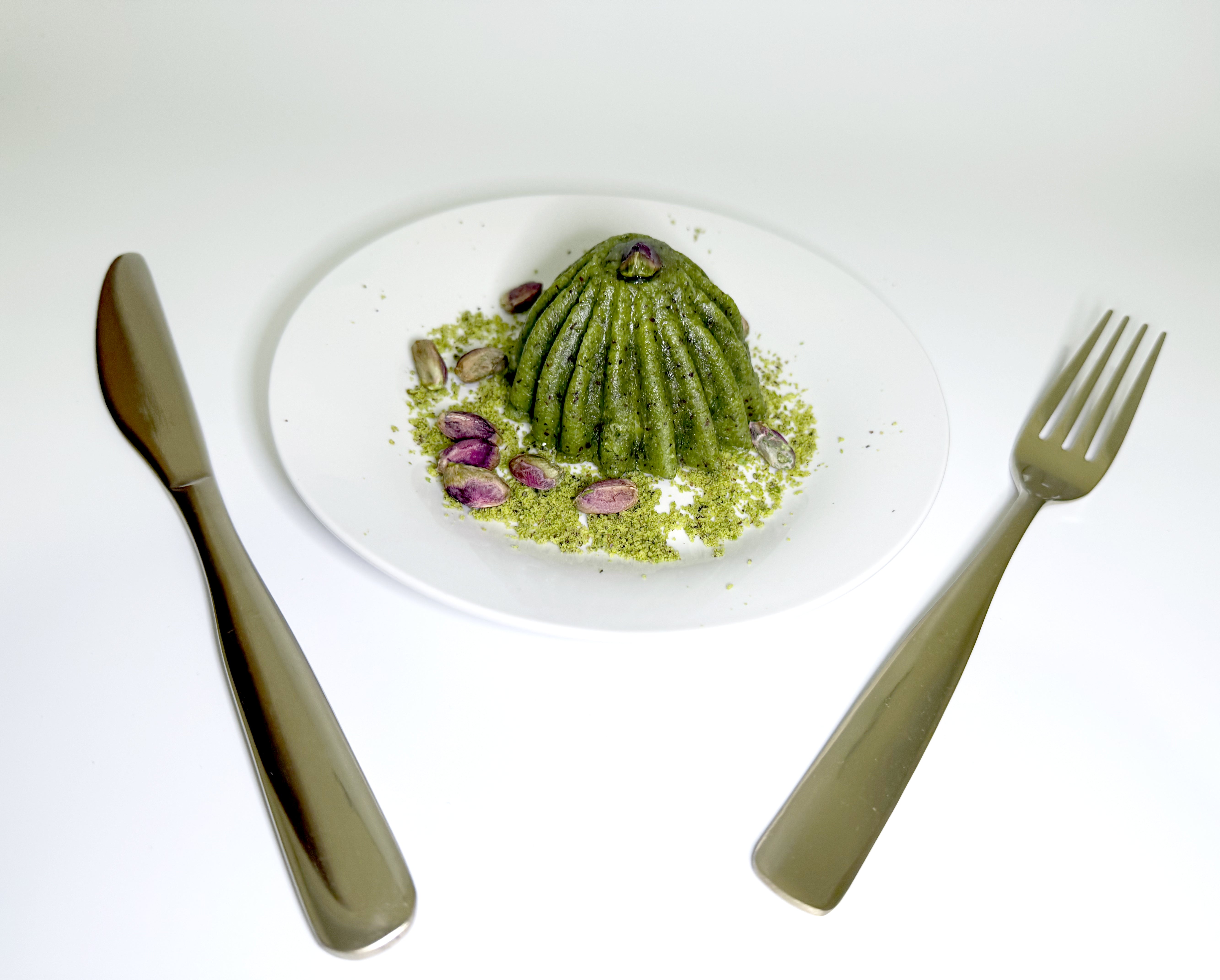 Pistachio Velvet - Mafroukeh with Cream